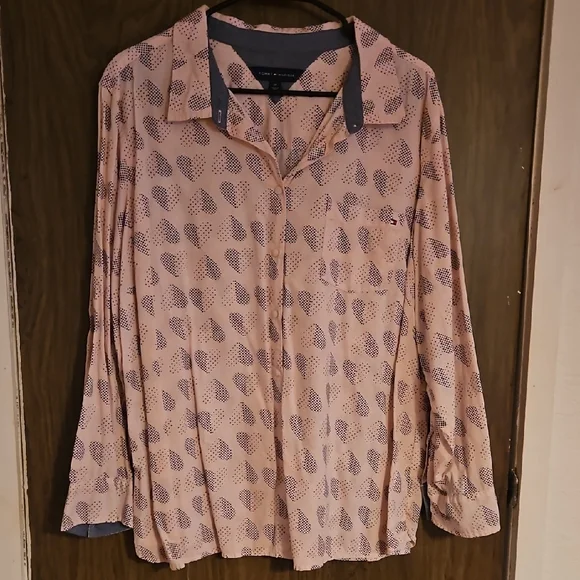 EUC Tommy Hilfiger Top - Picture 1 of 4